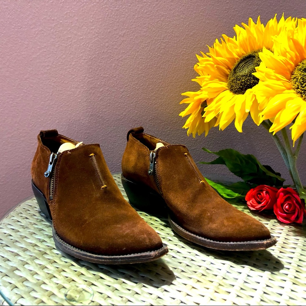 Frye Sasha Moto Brown Suede Ankle Boots Size 6.5 Women’s